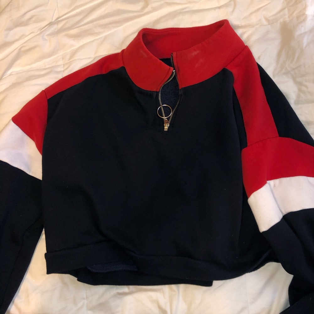 Divided cropped jacket